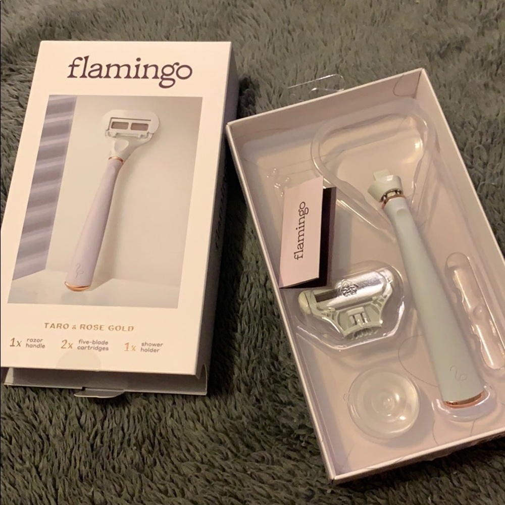 Flamingo Razor